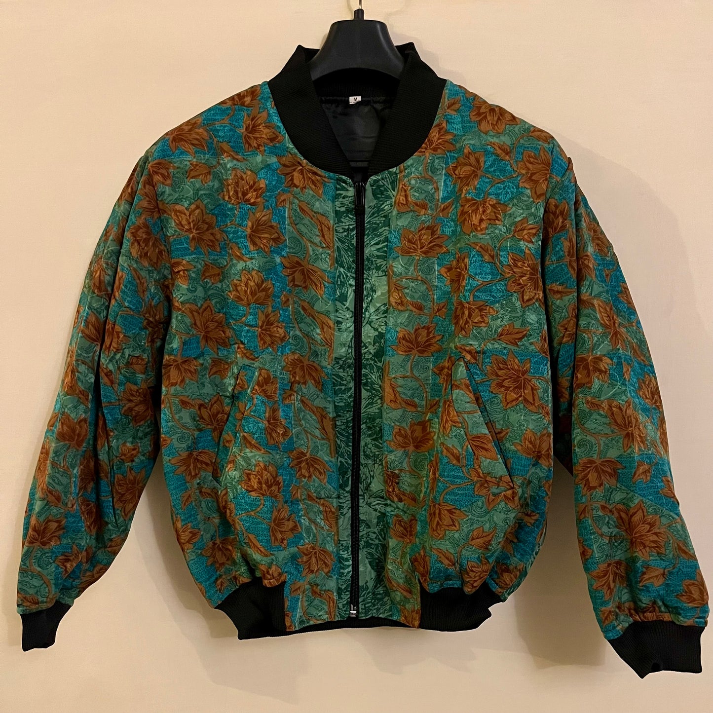 Bomber 33