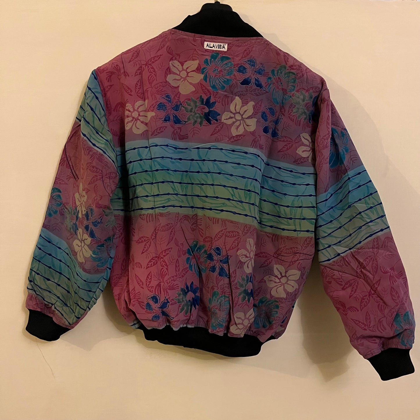 Bomber 48