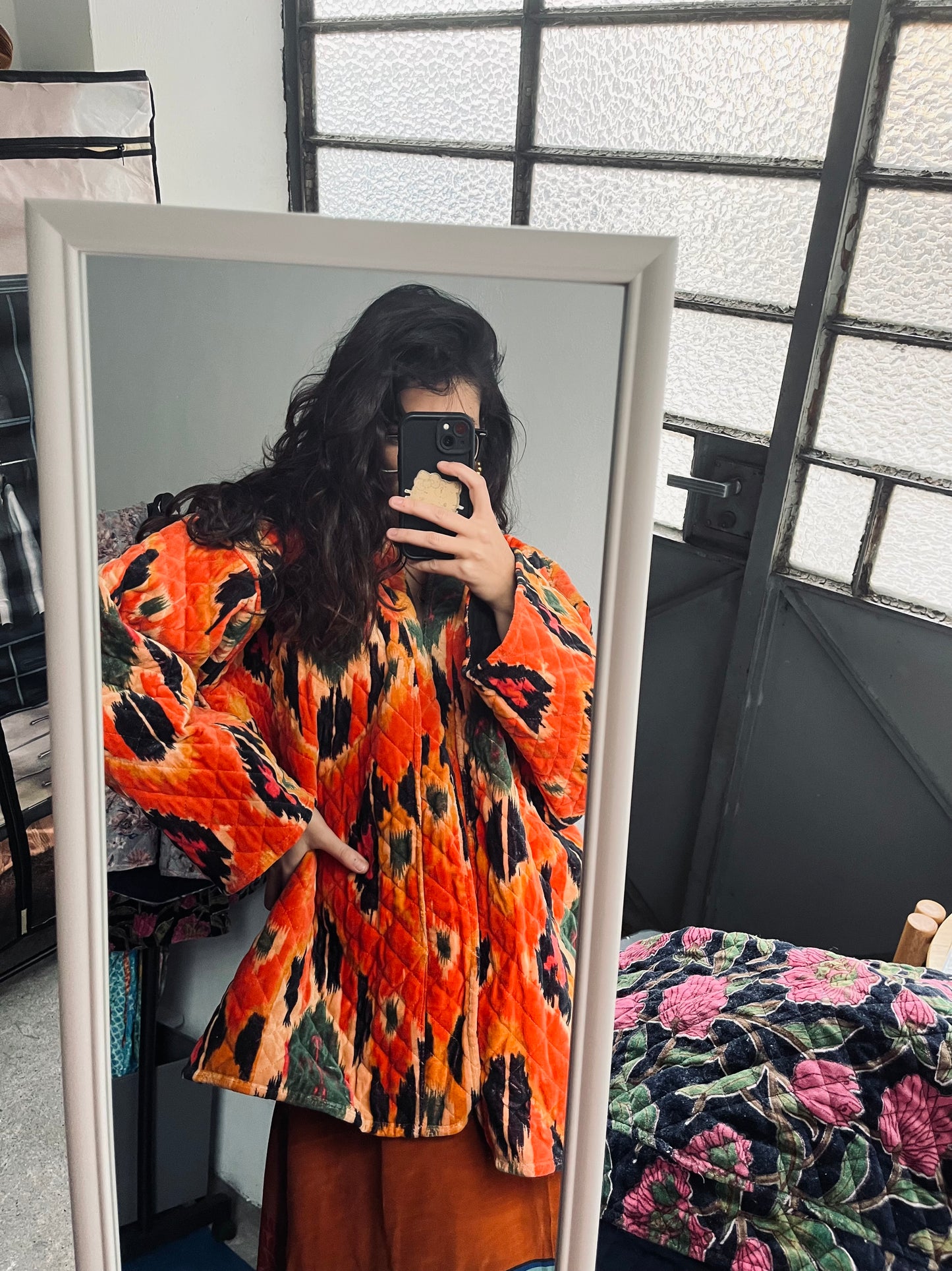 Giacca velluto stampata arancione.