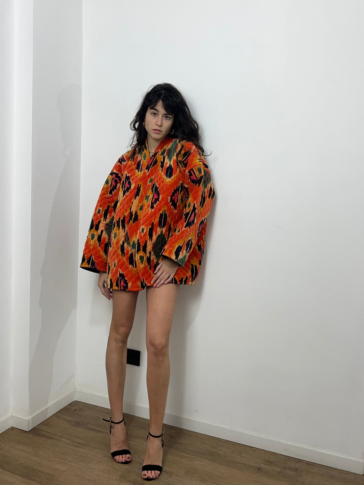 Giacca velluto stampata arancione.